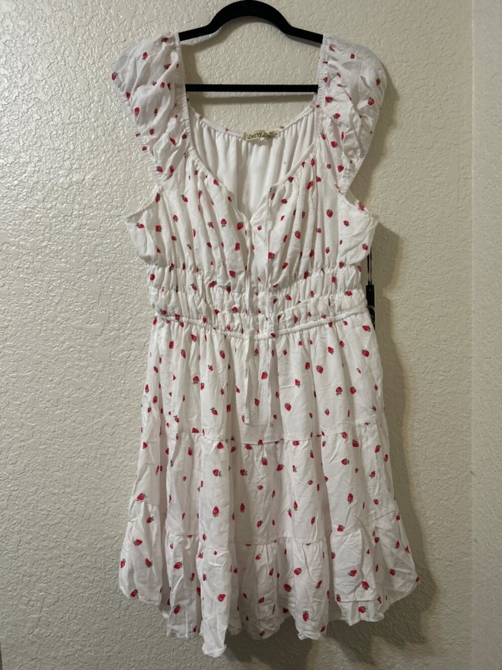 LIBERTY LOVE WOMANS STRAWBERRY PRINT PEASANT DRESS 2X